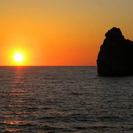 Sul Mare Panorama Unico Nebida